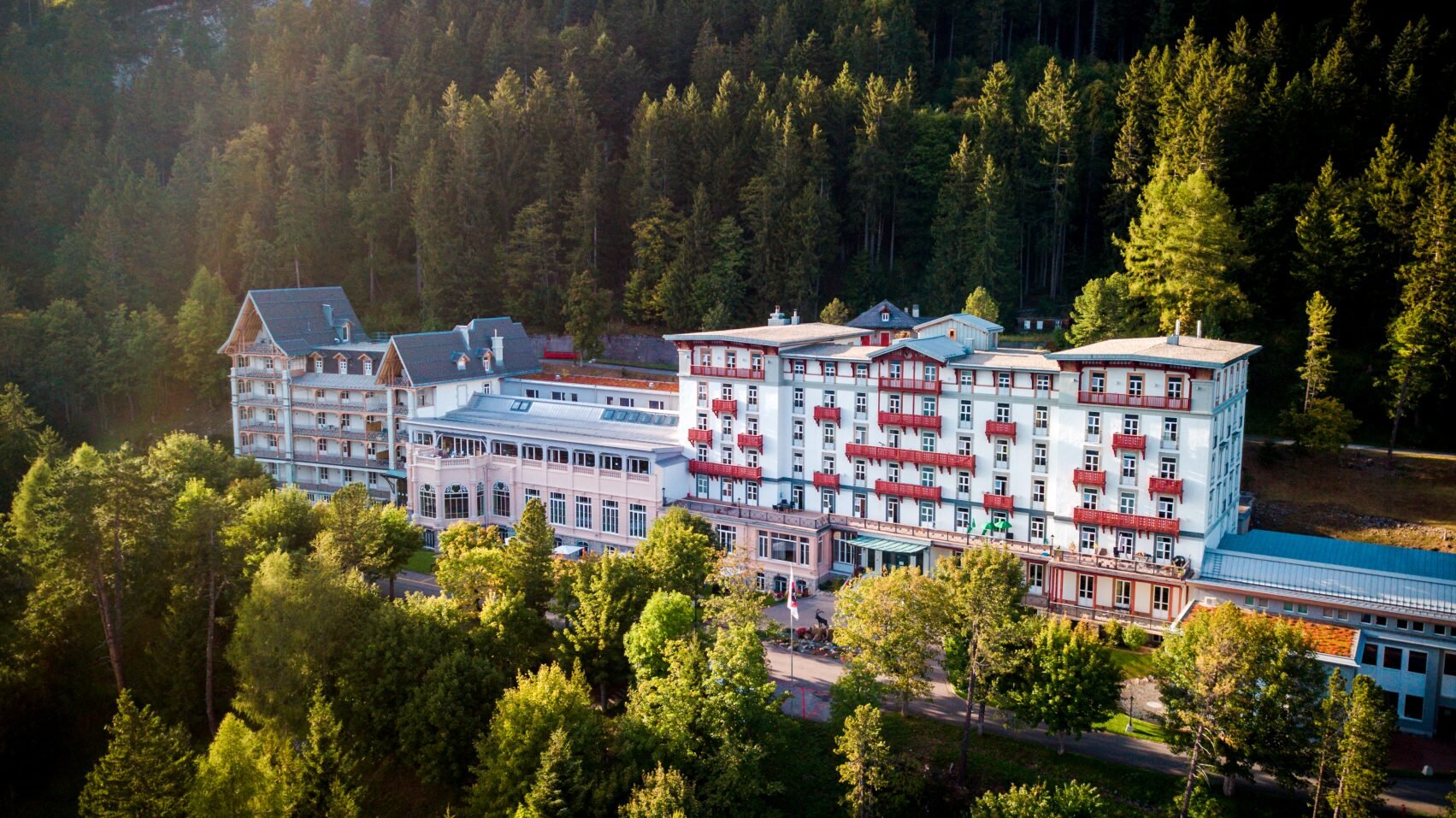 hosta hotel and tourism school leysin switzerland